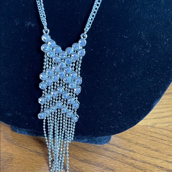 Chic Silver Tassel Necklace - Picture 7 of 7